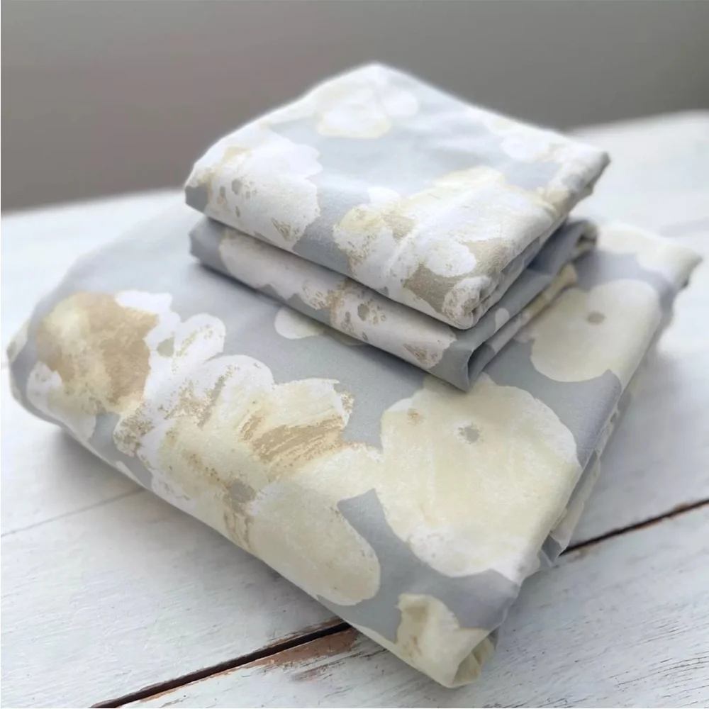 Calvin Klein QUEEN Vaucluse Duvet Cover Set w/ 2 Standard Shams Gray Floral